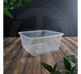 Microwave-safe, clear plastic Square Container MS SQ650 for F&B takeaway and portion control.